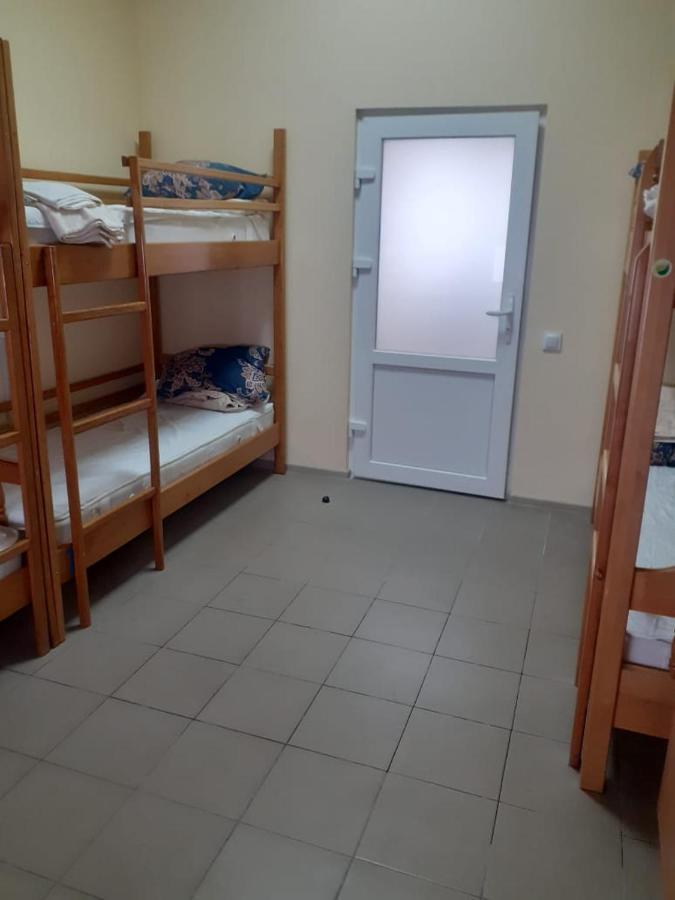 Hostel Stozhary Ternopil Buitenkant foto
