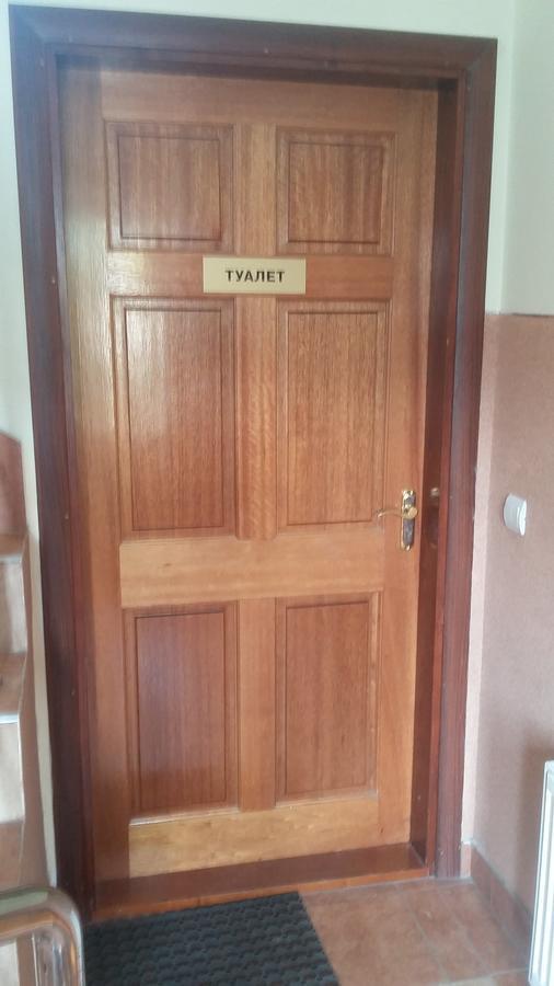 Hostel Stozhary Ternopil Buitenkant foto